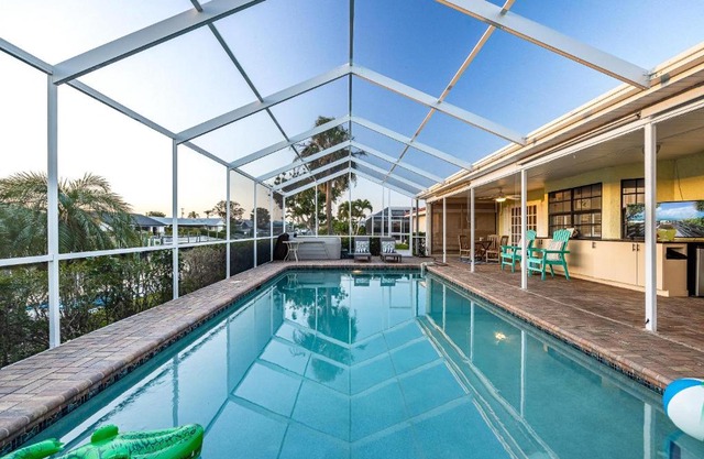 Villa Sunset Point, Cape Coral