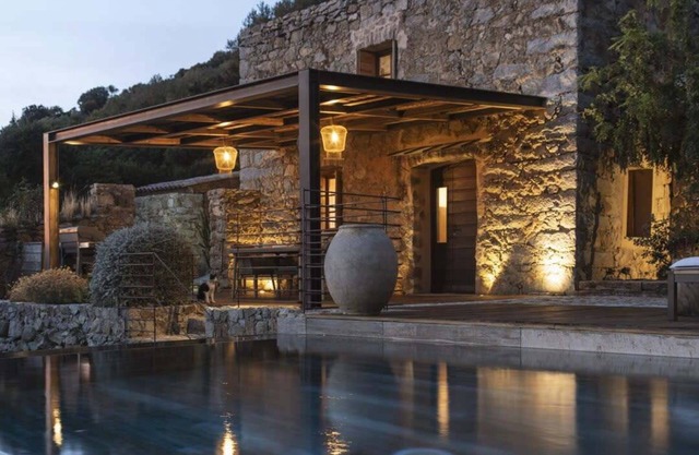 Villa U Laziu, antiguo granero de ovejas de piedra convertido en una casa