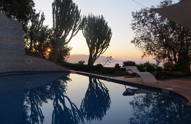 Villa con piscina y vistas impresionantes en Vietri sul Mare