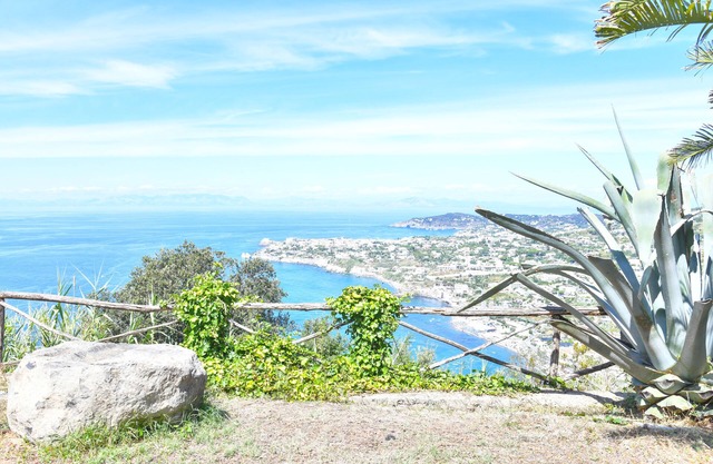 Villa con vistas exclusivas al golfo + aparcamiento privado