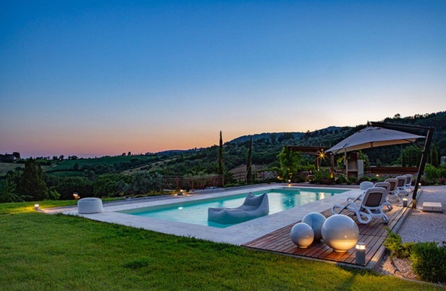 Villa con piscina panorámica en Asís