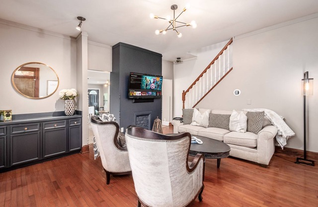 VillaVista in Olde Town East! Columbus!