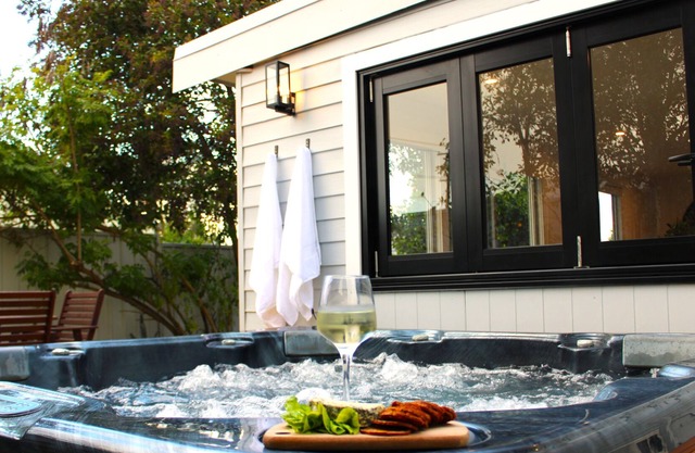 Vino Valley - 3 Bed, 2 Bath and Heated Spa