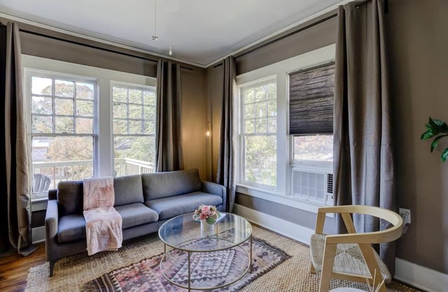 Vintage Boho Apartment in Great Midtown Location!