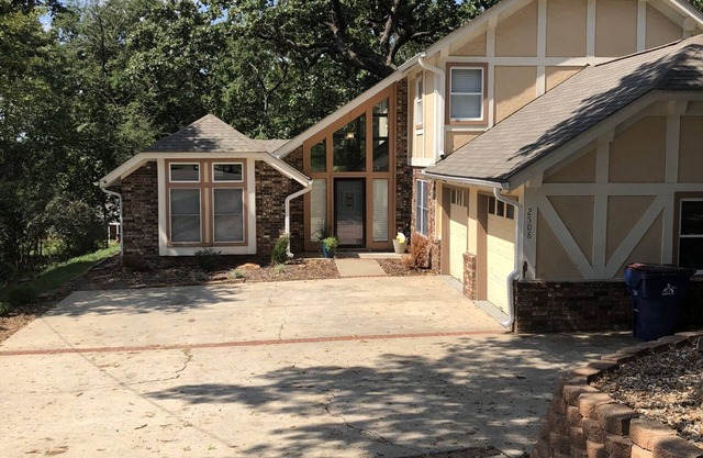 Vintage Chalet on Riviera