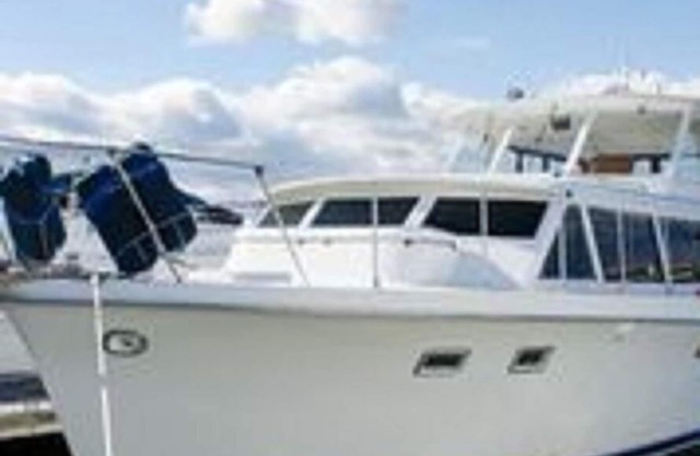 Hatteras Yaucht la vendimia