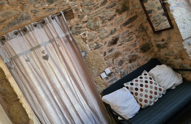 Chateau / Country House