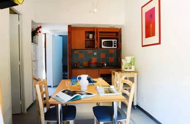 VVF Villages Les Rives de Dordogne *** - bungalow de 4 habitaciones Gîte 8 people