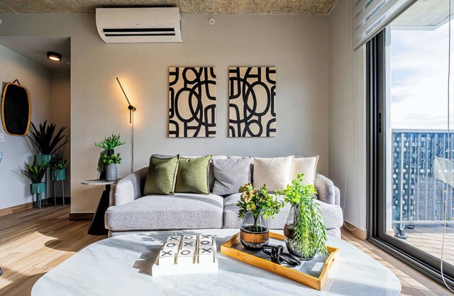 w* | Elegant 2BR Apartment in the Heart of Centriqo