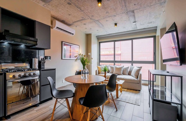 w* | Excited 1BR w/ Great Pool in Centriqo