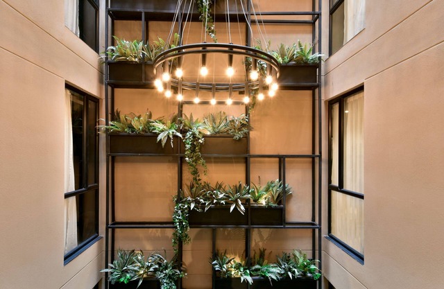 w Fantastic Loft w/ Modern Balcony in Unicentro