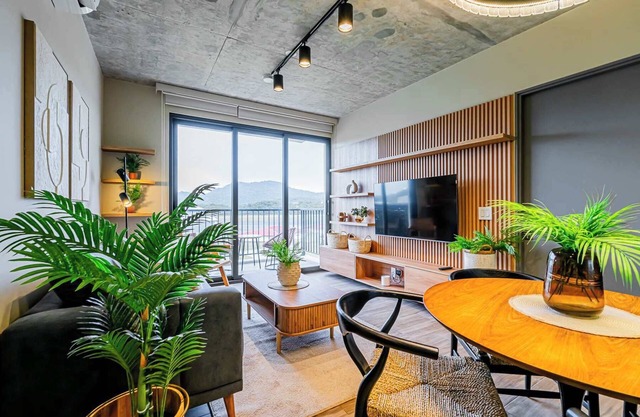 w* | Trendy 2BR w/Balcony in the Heart of Centriqo