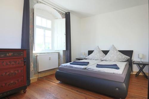 Wachsmuts gemütliche Bleibe mir alter Wandmalerei