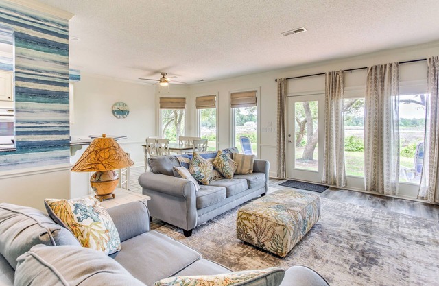 Walk to Marina: Pet-Friendly Little River Home!