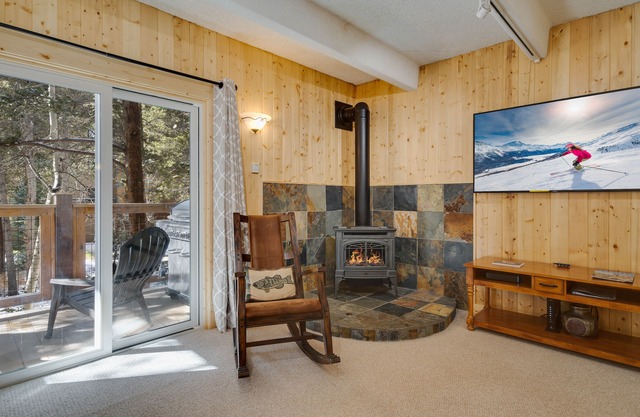 Camine hasta Peak 9 y las tiendas y los festivales de Breckenridge en el centro.