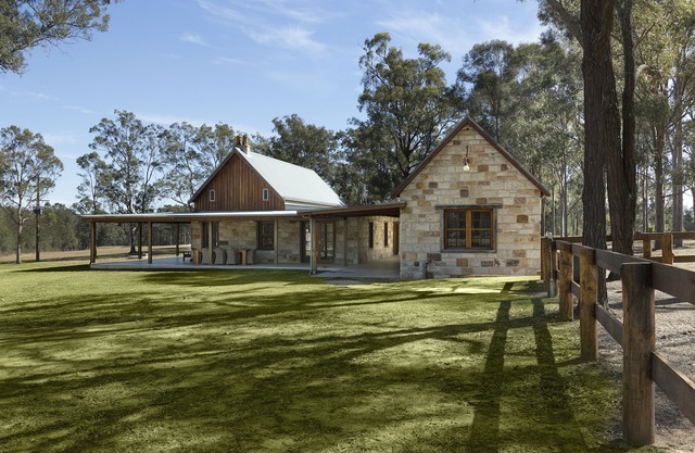 Enzo Cottage - artesanos construyeron casa de lujo