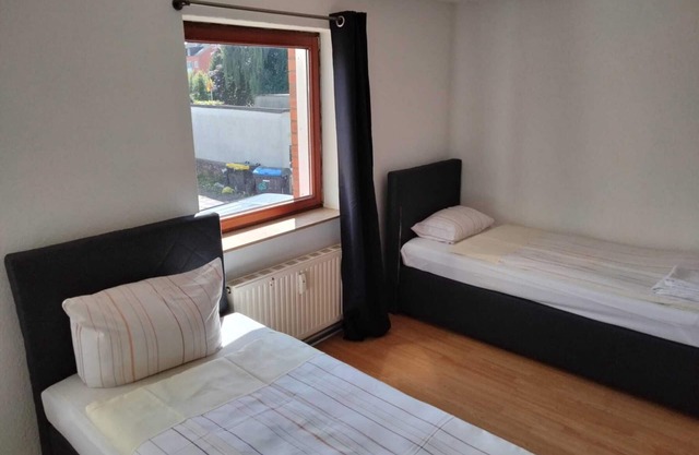 Wasbeker Straße 65 W2 - 3 bedrooms with parking space