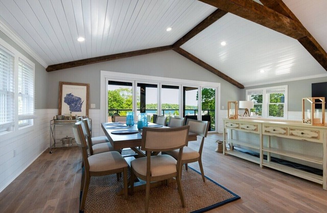 Water Views |Accross the Street from Beach & Pier 29 |Unique & Newly Renovated |Lake Life Villa