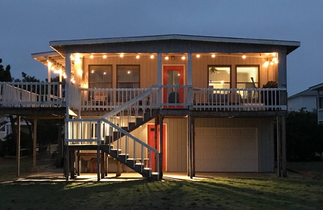 Frente al mar- ¡Traiga su kayak y cañas de pescar! Pasos a la playa!