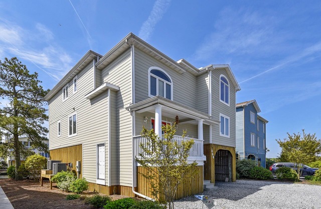 NUEVO alquiler frente al canal S. Bethany con vistas infinitas al agua