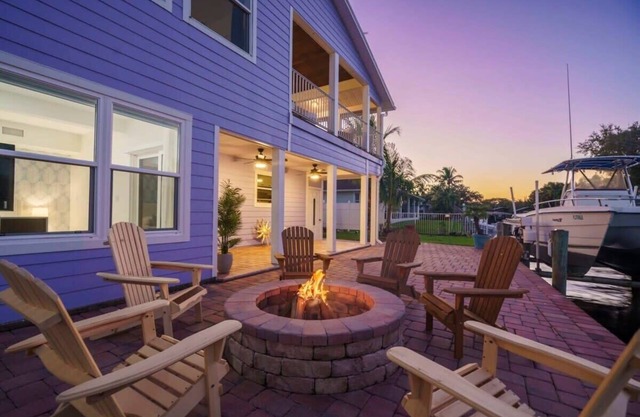 Waterfront Luxe Pool 6BR Home - N