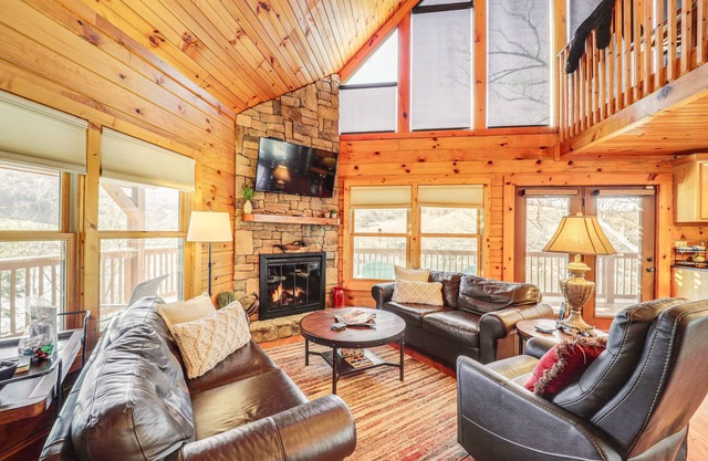 Waterfront Watauga Lake Home w/ Private Dock!