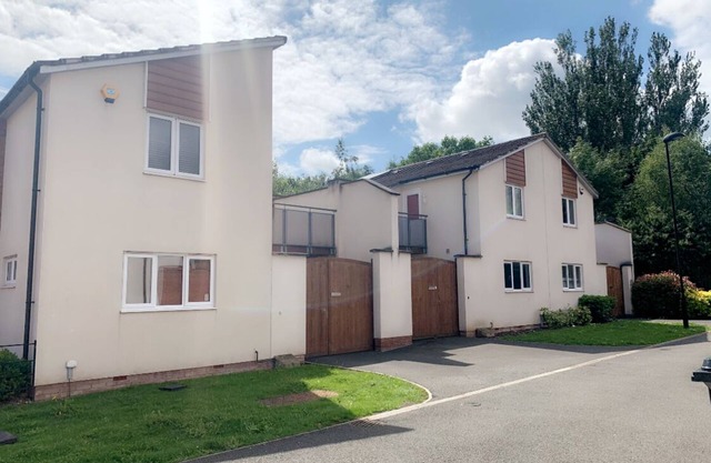 Waterside Luxury Living