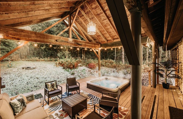 Bienvenido a The Baker House Retreat - The Ranch House y The Bunk House