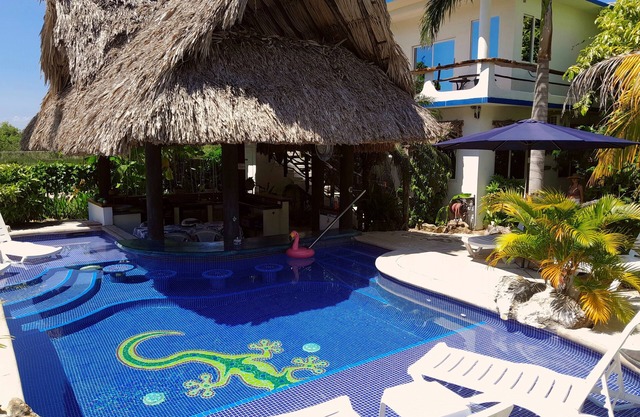 Welcome To The Gecko Bungalow! Cottage Cutiest Lil 'en el Caribe!