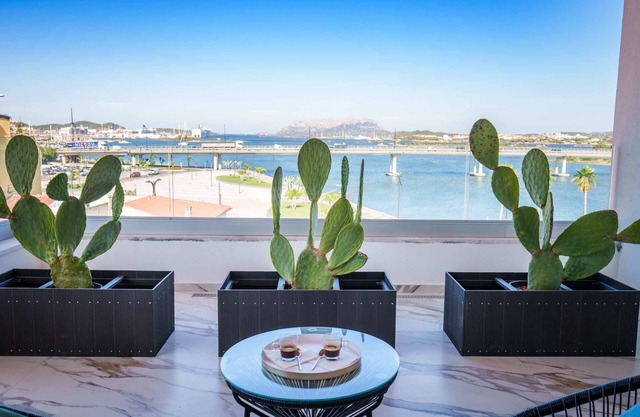 Welcomely - Light Room Vistamare - Sergio Endrigo