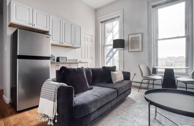 Well-located South Boston 1BR on East Broadway, by Blueground