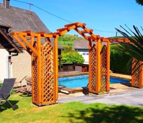 Wellness-Ferienwohnung-Eifel Ernstbergblick 2