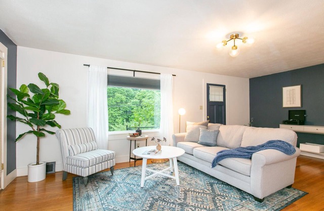 West Asheville Bungalow - Close to Biltmore/LexAve