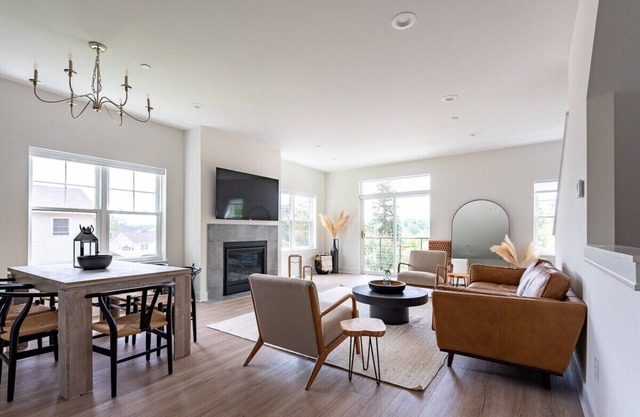 West End Escape |Screened-In Porch |Private Balconies |Lake View |Walking Distance to Public Beach