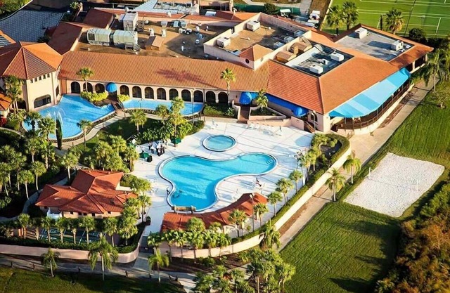 Westgate Lakes Resort & Spa - Luxury 2 Bedroom Deluxe Villa