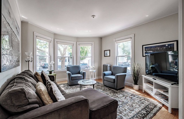 Ya sea con una familia o amigos, visite Sight See & Dine en excelentes restaurantes