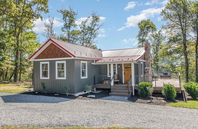 Whispering Pines Cabin Cozy Forest Cabin Retreat