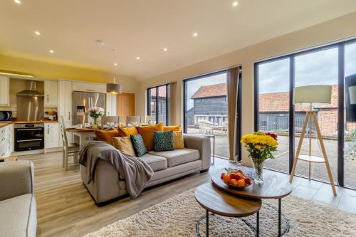 White House Lodges - Avocet