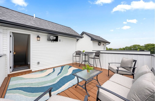 Whole Home 1012 & 1014 Franklin