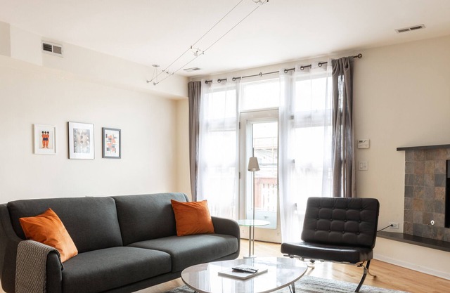 Wicker Park Penthouse Loft No. 1