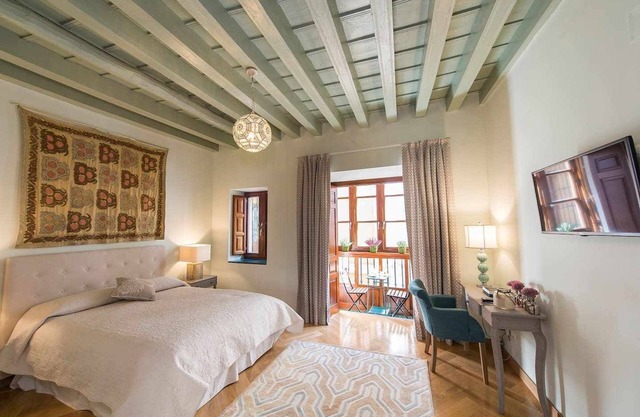 Luxe Carlos Cañal