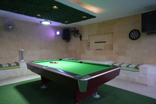 Wild farm Football, Jacuzzi, BBQ Sharjah Khor fakkan