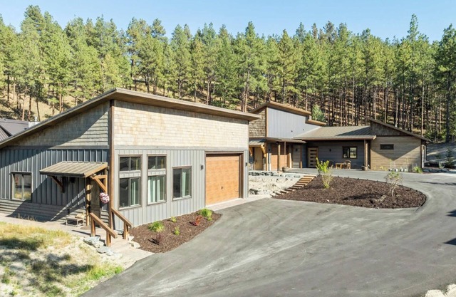 Wilderness Club Quarters – Cozy Home For 4 Near Golf & Shops