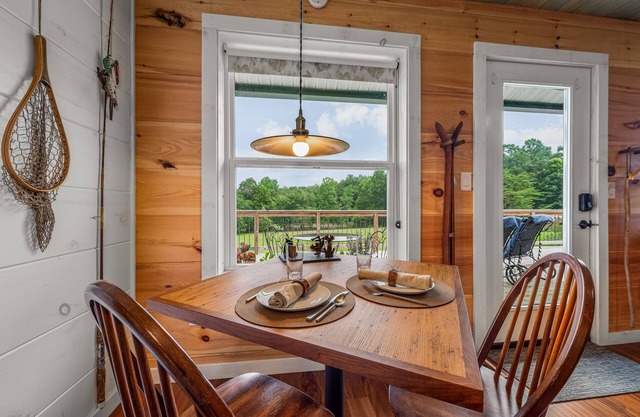 lápiz de mí en la casa de campo en Cherokee Rose