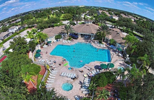 Windsor Palms 3br Home W/ Private Pool Near Disney 3 Bedroom Townhouse