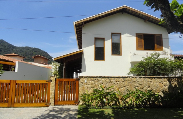 MARAVILLOSA CASA CON 6 suites y piscina de 50 m de la LAZARUS BEACH!