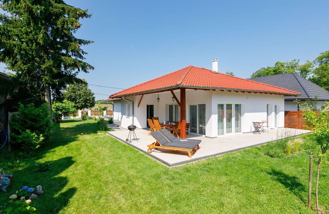 Preciosa casa de vacaciones privada para 8 personas con A/C, WIFI, TV y terraza