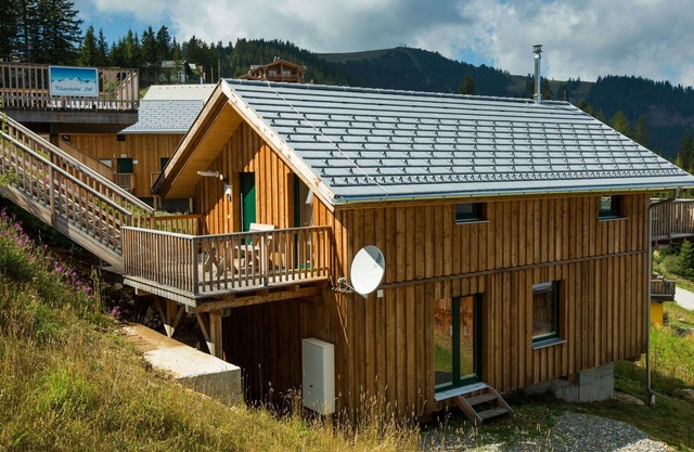 Maravillosa casa de vacaciones privada para 8 personas con WIFI, TV y terraza