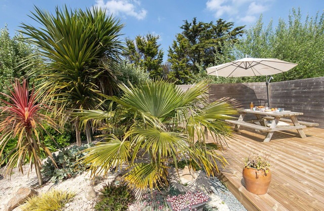 Estupenda casa de vacaciones privada para 6 personas con WIFI, TV, terraza y mascotas permitida