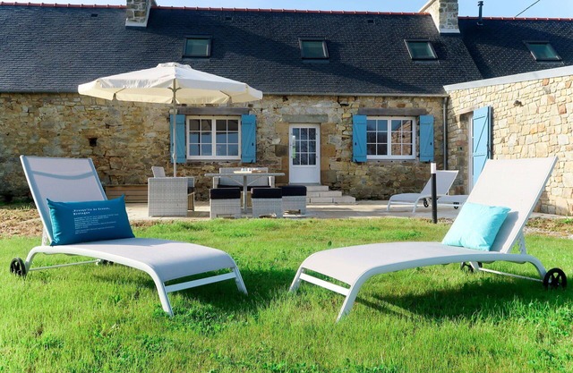 Maravillosa casa de vacaciones privada para 8 personas con WIFI, TV, terraza y mascotas permitida